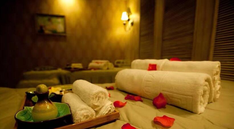 成都金牛区高端水疗spa会馆就这样带着清风月静抚慰了光阴悲喜